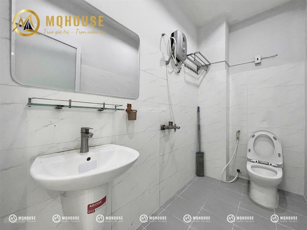 Studio ban công/ cửa sổ thoáng  full nội thất  tân bình