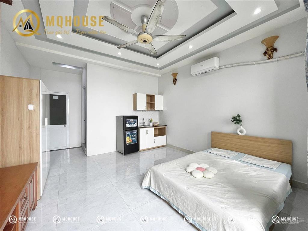 Studio ban công/ cửa sổ thoáng  full nội thất  tân bình