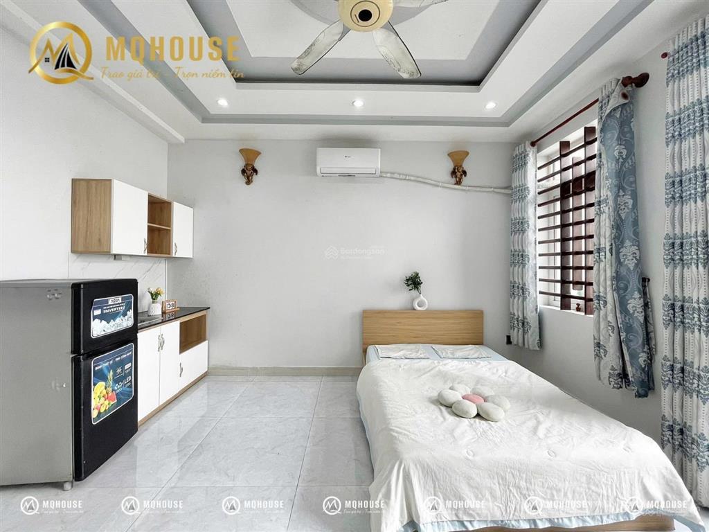 Studio ban công/ cửa sổ thoáng  full nội thất  tân bình