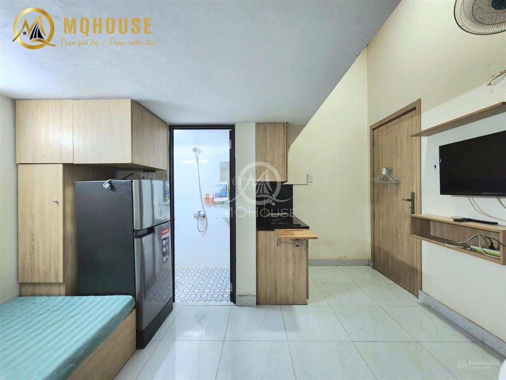Căn hộ duplex gác cao 1m8 cửa sổ siêu đẹp  ngay khu vườn lài, tân phú