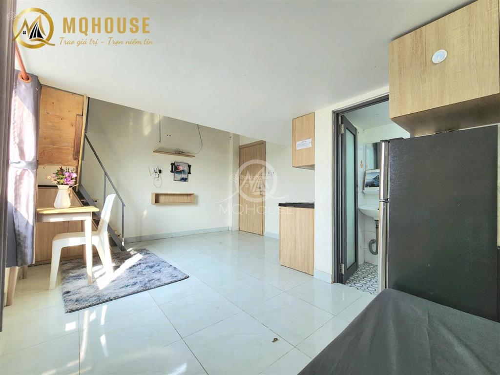 Căn hộ duplex gác cao 1m8 cửa sổ siêu đẹp  ngay khu vườn lài, tân phú