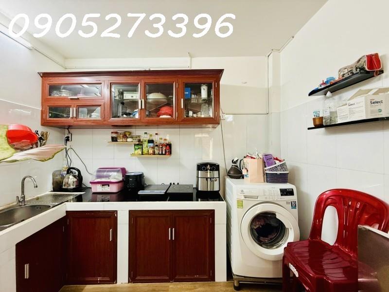 TÂN BÌNH GẦN 30M2 CHÍNH CHỦ MỚI Ở NGAY CẠNH MẶT TIỀN - NGANG CHUẨN 4.2M CỰC THOÁNG CHỈ