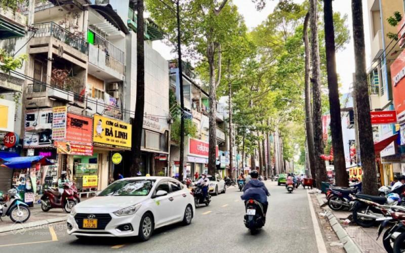 Dt 610m2, khuôn đất đẹp, mt liên quận sầm uất, kế bên q. 1, xây building, kinh doanh đa ngành nghề