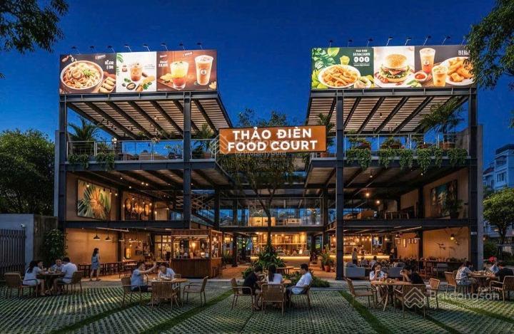 Dt 300m2  11x27m, mtkd ngay quốc hương, xây cao tầng khan hiếm tại phố tây