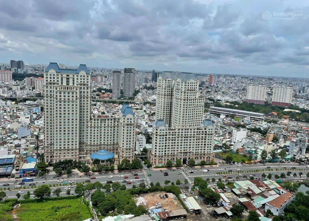 Ngay vinhomes central park, mt nguyễn hữu cảnh, ngang ~ 12m, khan hiếm, nhận diện thương hiệu cao