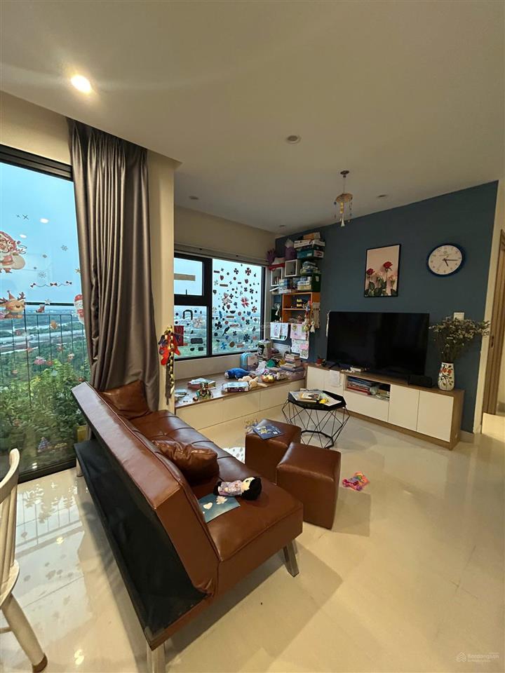 Bán gấp căn 2pn+ 69m2 đẹp nhất toà s305 full nội thất xịn sò sẵn hướng đn view sông giá 3tỷ6 btp