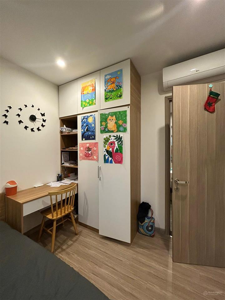 Bán gấp căn 2pn+ 69m2 đẹp nhất toà s305 full nội thất xịn sò sẵn hướng đn view sông giá 3tỷ6 btp