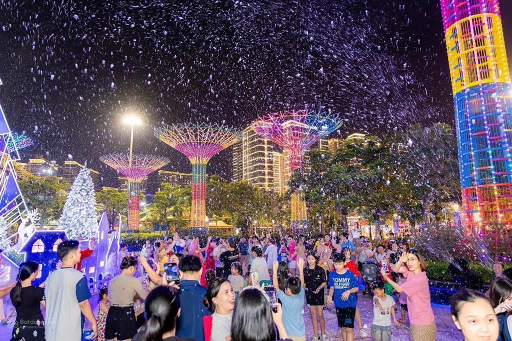 Bán gấp căn 2pn+ 69m2 đẹp nhất toà s305 full nội thất xịn sò sẵn hướng đn view sông giá 3tỷ6 btp