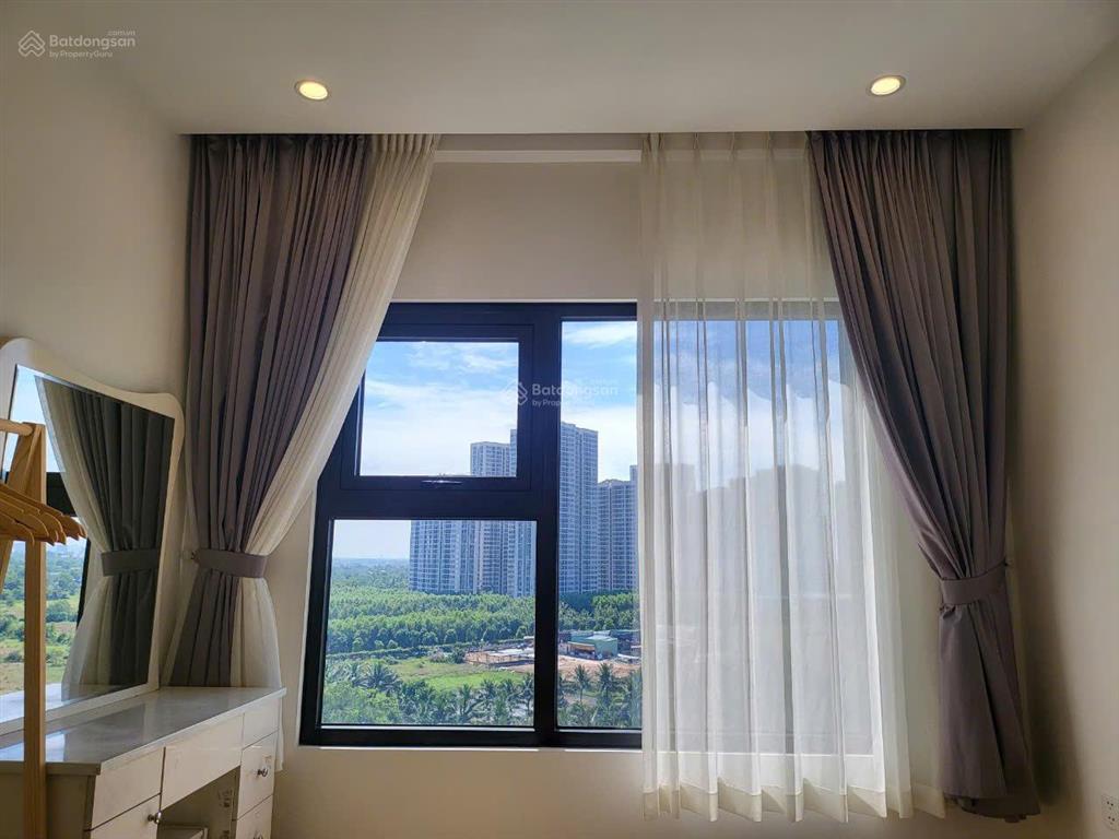 Bán 2pn 2wc s8.01 vinhomes grand park 59m2 full nội thất sổ hồng view thoáng giá 2,8 tỷ btp