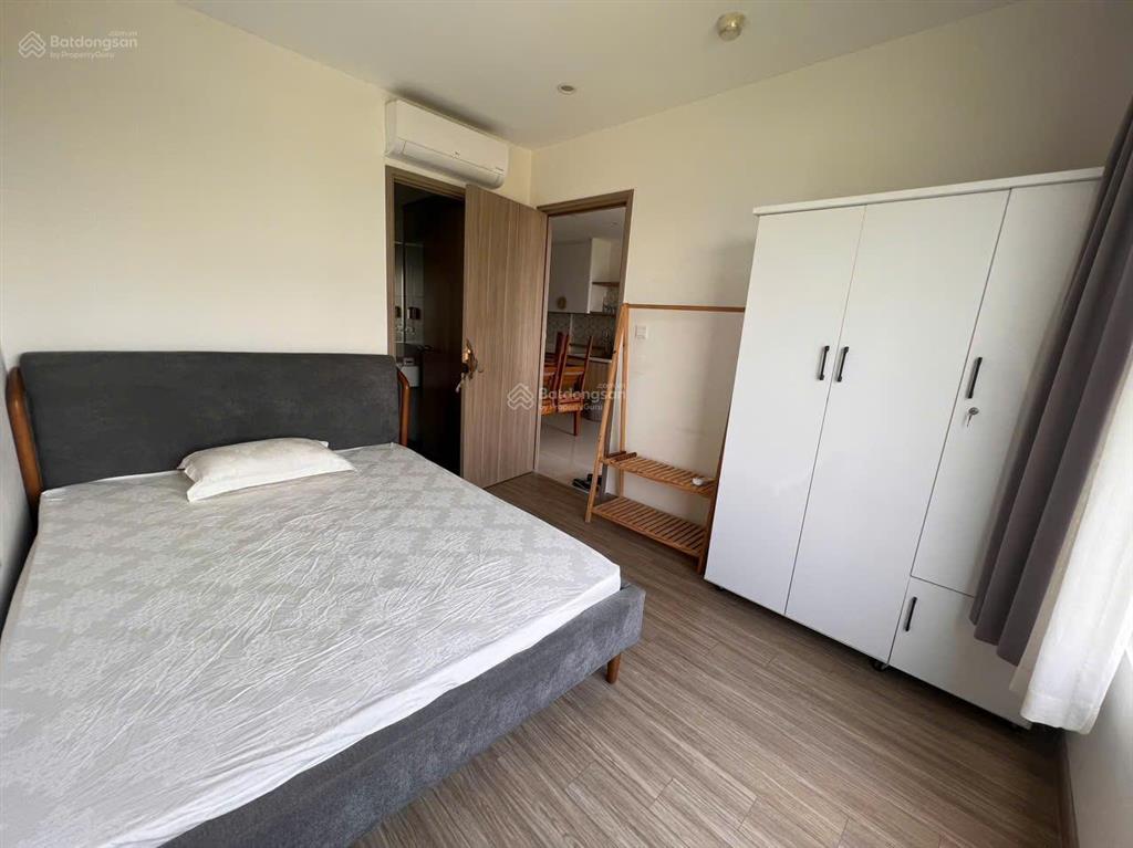 Bán 2pn 2wc s8.01 vinhomes grand park 59m2 full nội thất sổ hồng view thoáng giá 2,8 tỷ btp