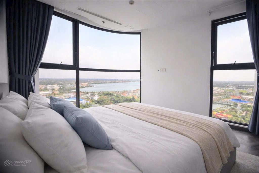 Nổi bật the beverly! 3pn góc view pháo hoa  công viên 36ha  the rivus  chỉ 8.5 tỷ bao hết