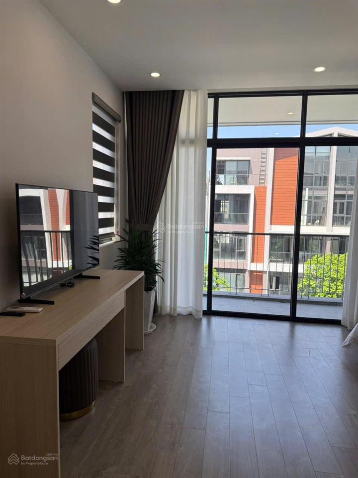 Cho thuê căn shophouse phố biển 2 tại vinhomes ocean park 3