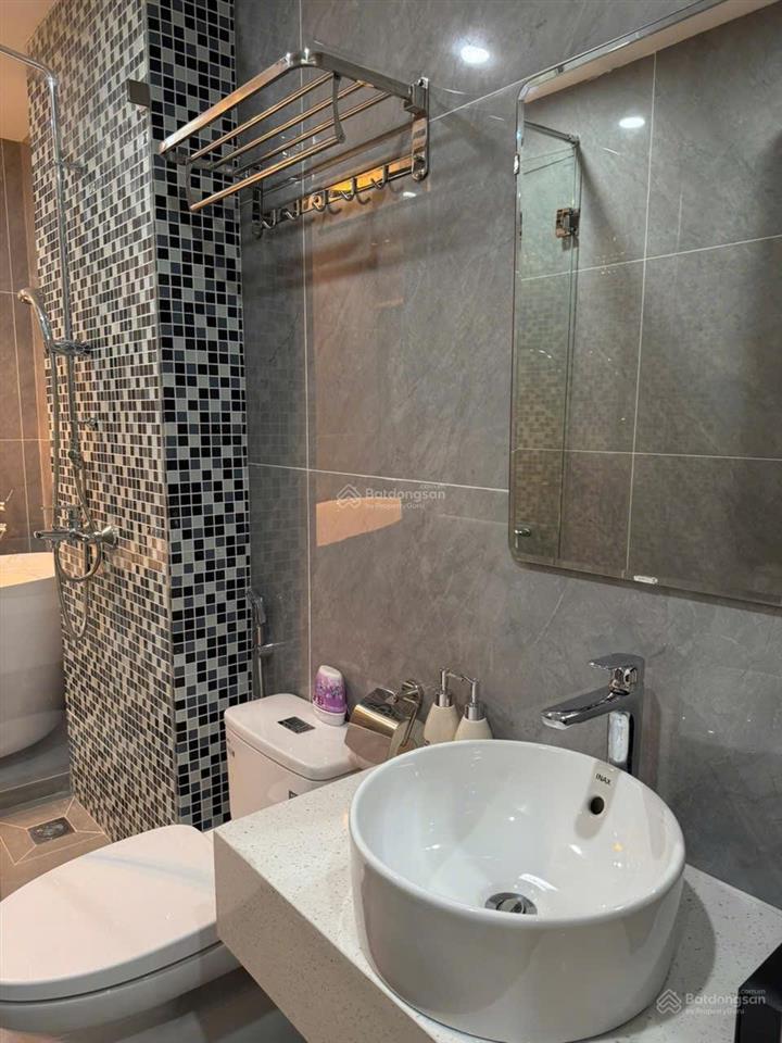 Cho thuê căn shophouse phố biển 2 tại vinhomes ocean park 3