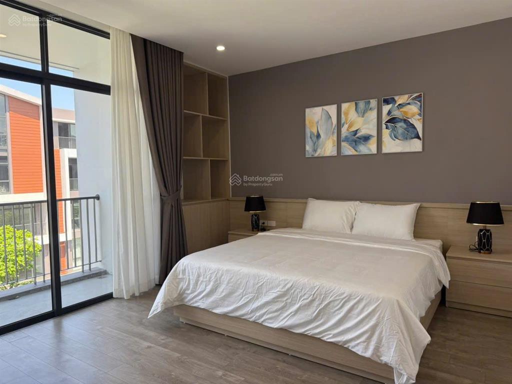 Cho thuê căn shophouse phố biển 2 tại vinhomes ocean park 3