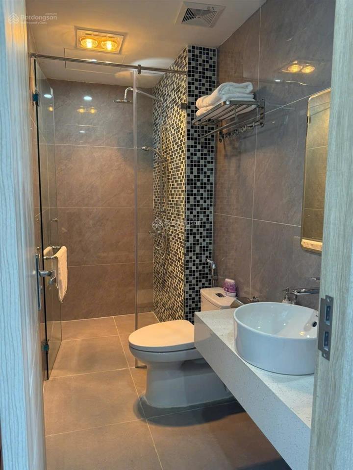 Cho thuê căn shophouse phố biển 2 tại vinhomes ocean park 3