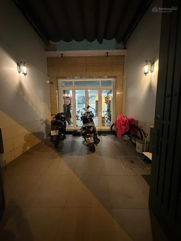 Chính chủ cho thuê phòng để kinh doanh & làm vp không ngủ lại ở mt giá 10tr hoàng diệu 0901 970 *** n