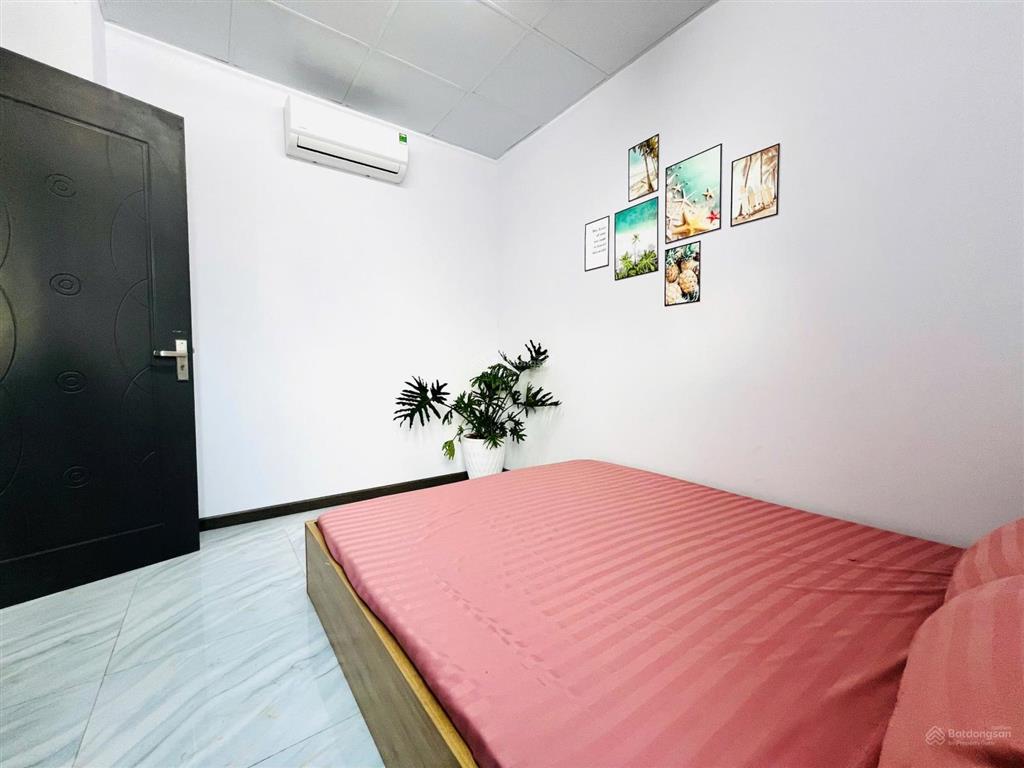 Chính chủ cho thuê phòng có hầm thang máy bảo vệ vip giá 3,9tr ful nt ở ngay mt ql 50 0901 970 *** ng