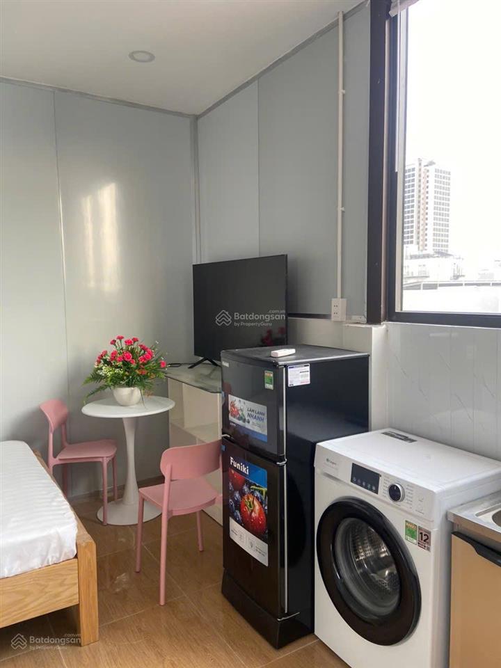 Chính chủ cho thuê chdv ful nt tại mt khu thảo điền giá 7,5tr ban công cửa sổ  0901 970 *** ngân.