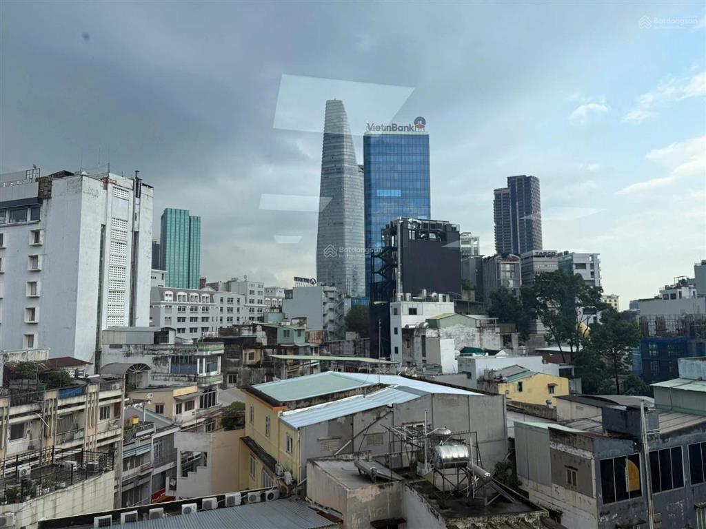 Chính chủ cho thuê nhà làm vp mt phó đức chính tròn building 2p full nt 76,6m 36tr  0901 970 ***