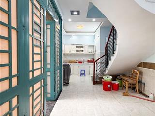 Thích quảng đức  phú nhuận  chdv  37m²  4 tầng 7pn  6.25 tỷ