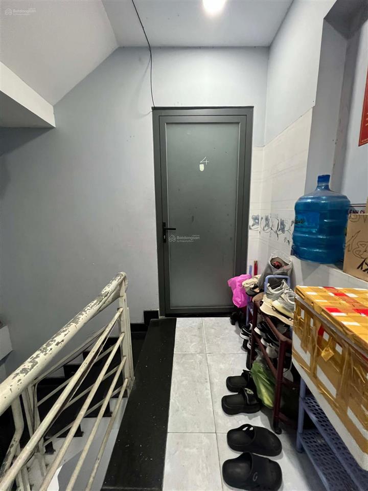 Tài sản dòng tiền giáp quận 1  chdv 5 tầng 12 phòng 700tr/năm  8.6 tỷ