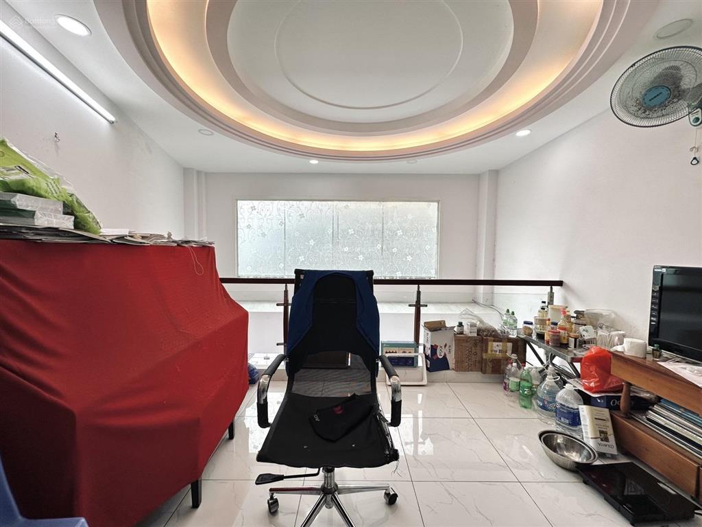 Mặt tiền nguyễn thượng hiền bình thạnh43m 5 tầngngang ~5m9.2 tỷ