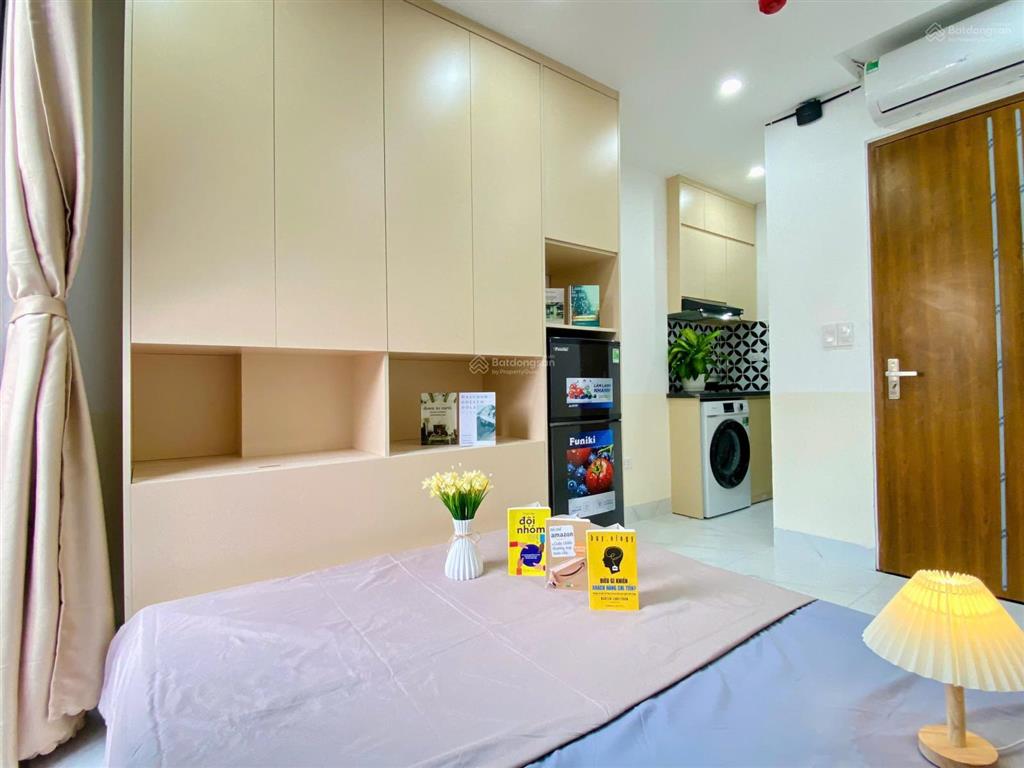 Chính chủ cho thuê ccmn full đồ cách đại học thương mại 100m giá chỉ 4tr8/tháng