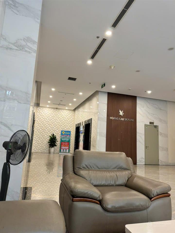 Cho thuê căn hộ chung cư khu vực hoàng cầu, ô chợ dừa