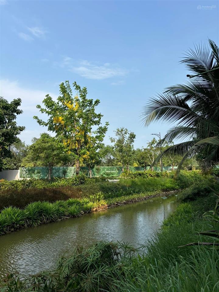 Chính chủ căn gốc ecovillage. sát clubhouse, mặt sông và gốc.