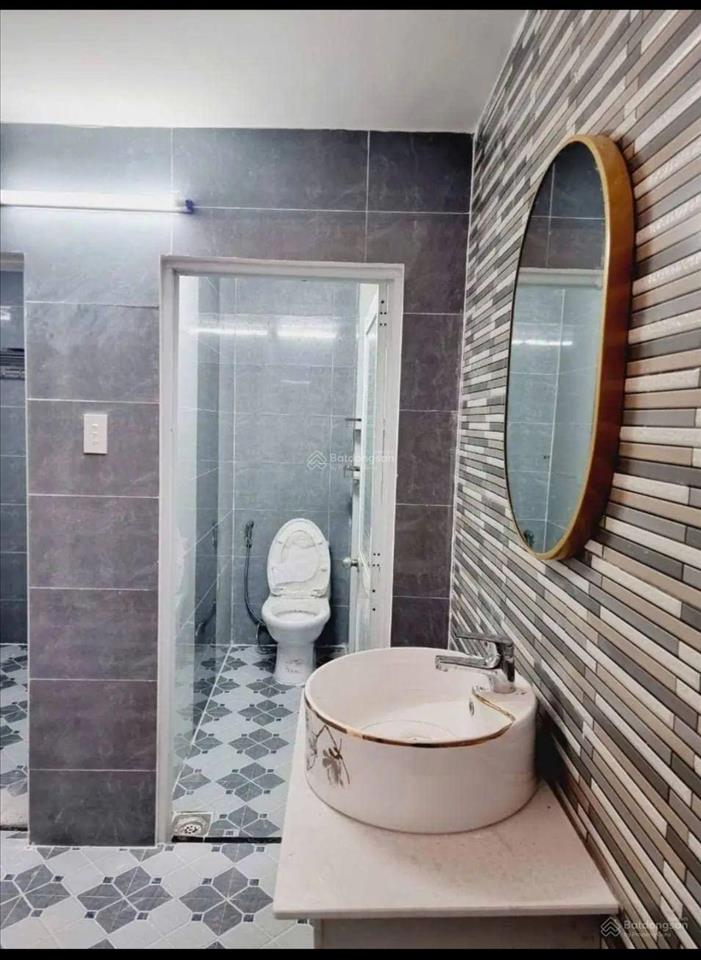 Bán nhà cấp 4 sổ hồng riêng, diện tích 110m2, ngay chợ vĩnh lộc b giá 770triệu