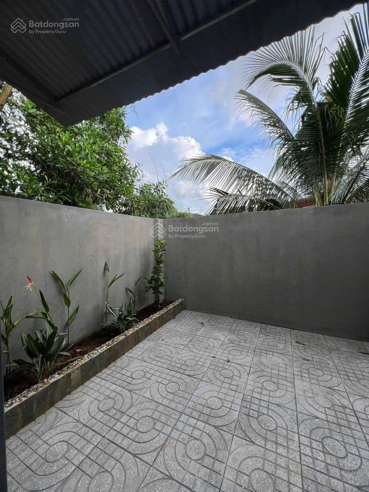 Bán nhà cấp 4 sổ hồng riêng, diện tích 100m2 gần vòng xoay an lạc