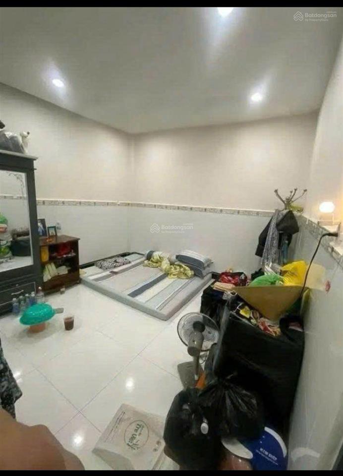 Bán nhà cấp 4 sổ hồng riêng, diện tích 100m2 kế bên chợ bờ ngựa giá 720triệu