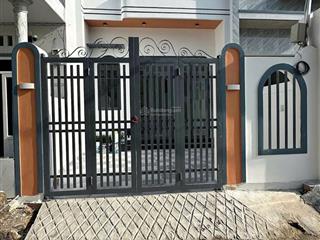 Bán nhà cấp 4 sổ hồng riêng, diện tích 100m2 ngay khu dân cư an phú tây giá 730triệu