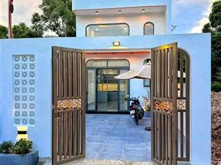 Bán nhà cấp 4 sổ hồng riêng, dt 100m2 ngay chợ đầu mối bình điền giá 730triệu