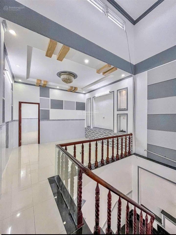 Bán nhà 1trệt 1lầu sổ hồng riêng, diện tích 100m2 kế bên aeon tạ quang bửu giá 1tỷ250triệu