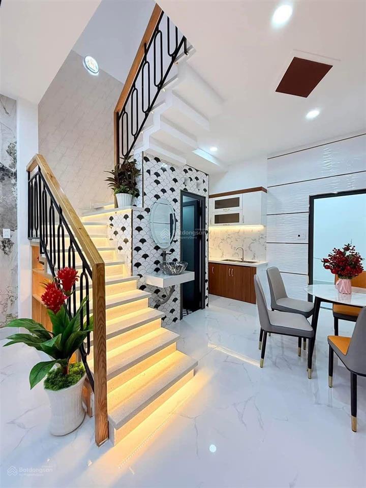 Kẹt tiền cần ra gấp nhà 1lầu sổ hồng riêng diện tích 95m2 kế bên khu dân cư đại phúc giá 1tỷ030trệu