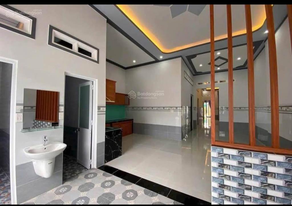 Bán nhà cấp 4 sổ hồng riêng, diện tích 100m kế bên chợ vĩnh lộc a giá 720triệu