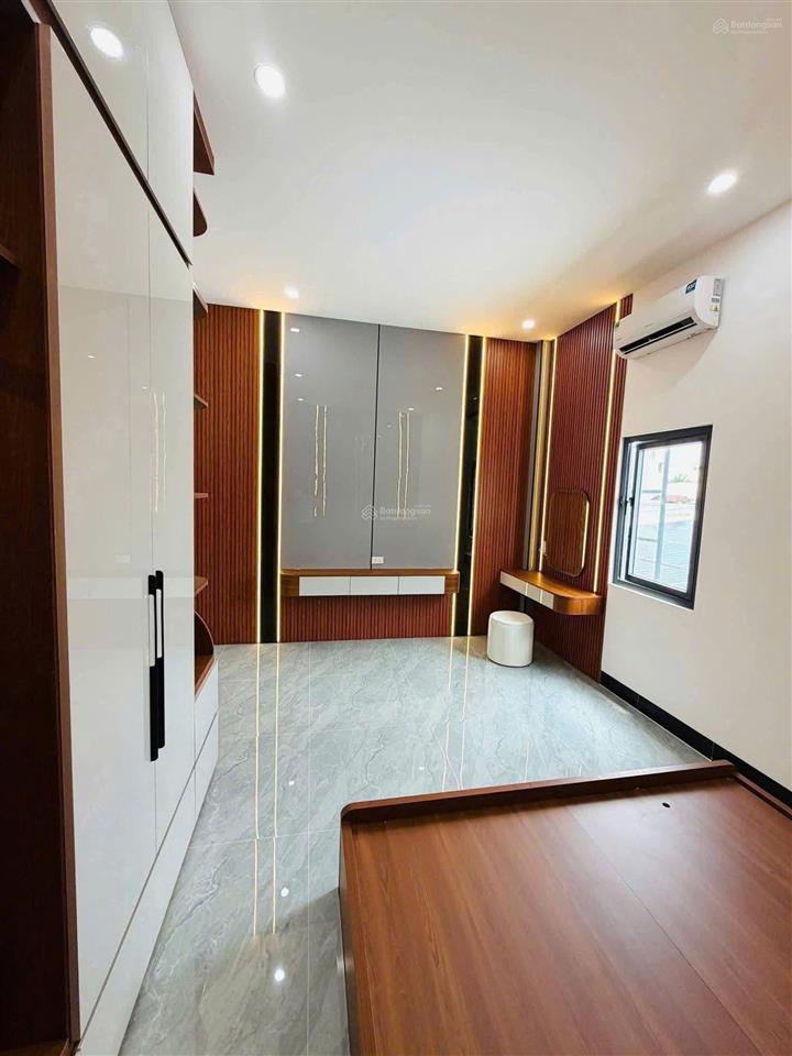 Dãy nhà chủ đầu tư mới hoàn thành, cơ hội sở hữu nhà cho người lao động thu nhập thấp giá 700triệu