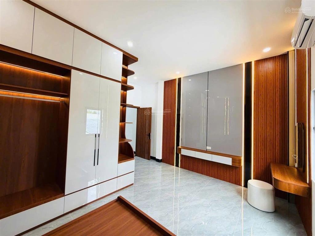 Dãy nhà chủ đầu tư mới hoàn thành, cơ hội sở hữu nhà cho người lao động thu nhập thấp giá 700triệu