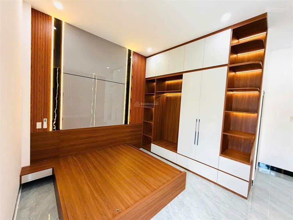 Dãy nhà chủ đầu tư mới hoàn thành, cơ hội sở hữu nhà cho người lao động thu nhập thấp giá 700triệu