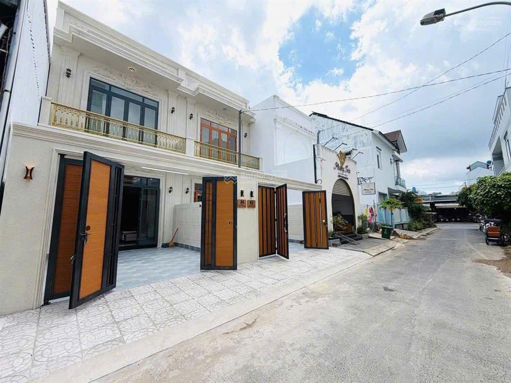 Dãy nhà chủ đầu tư mới hoàn thành, cơ hội sở hữu nhà cho người lao động thu nhập thấp giá 700triệu