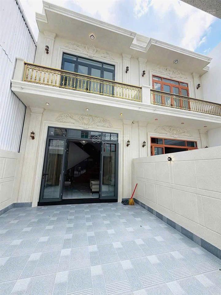 Dãy nhà chủ đầu tư mới hoàn thành, cơ hội sở hữu nhà cho người lao động thu nhập thấp giá 700triệu