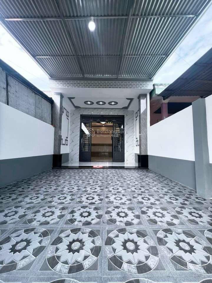 Bán nhà cấp 4 sổ hồng riêng, diện tích 100m2 kế bên chợ bà lát giá 690triệu