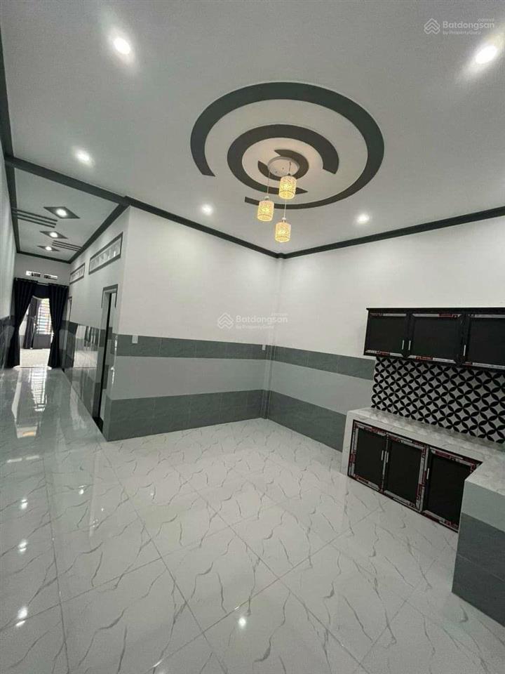 Bán nhà cấp 4 sổ hồng riêng, diện tích 100m2 kế bên chợ bà lát giá 690triệu