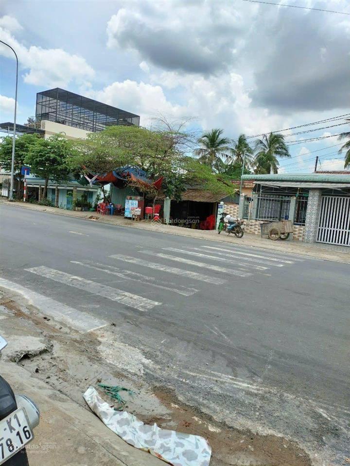 Bán miếng đất ông bà để lại gần chợ đệm bình chánh
