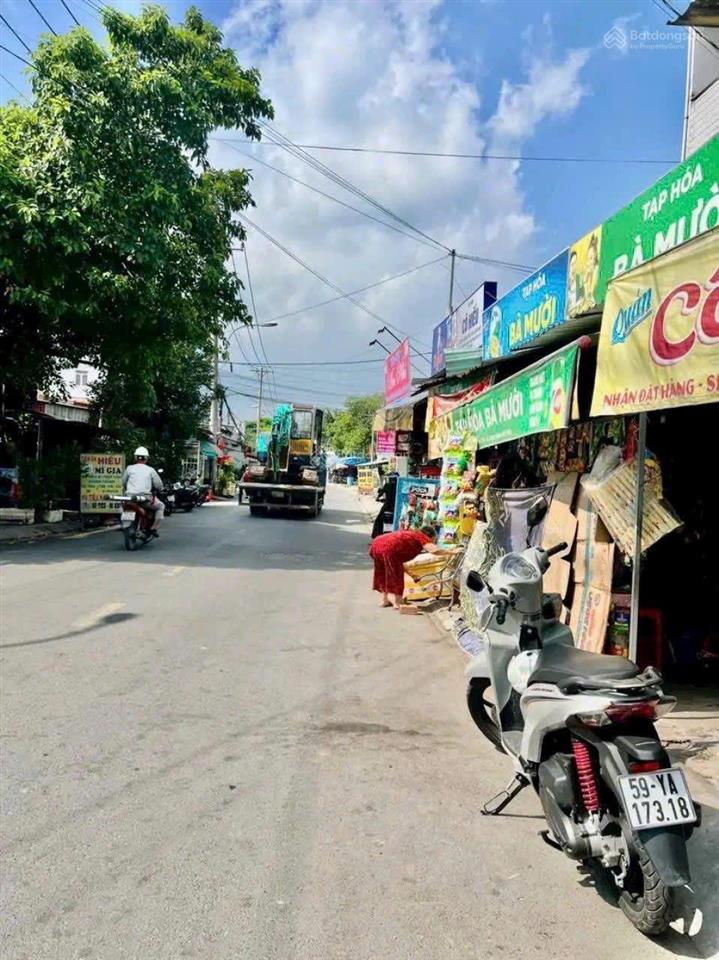 Còn 1 lô đất lọt khe ngộp sổ sẵn đối diện bách hóa xanh chốt lẹ giá 770triệu