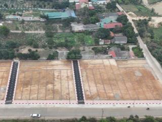 1,8 tỷ sở hữu 200m2 có 160m đất ở, vị trí đắc địa, trục đường chính liên xã, đẹp như khu đô thị