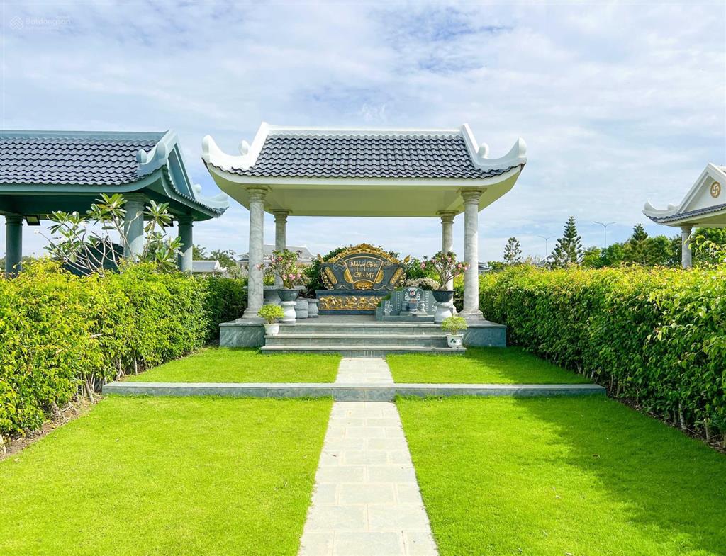 Đi nước ngoài cần sang nhượng lô gia tộc 112 m2. sổ riêng