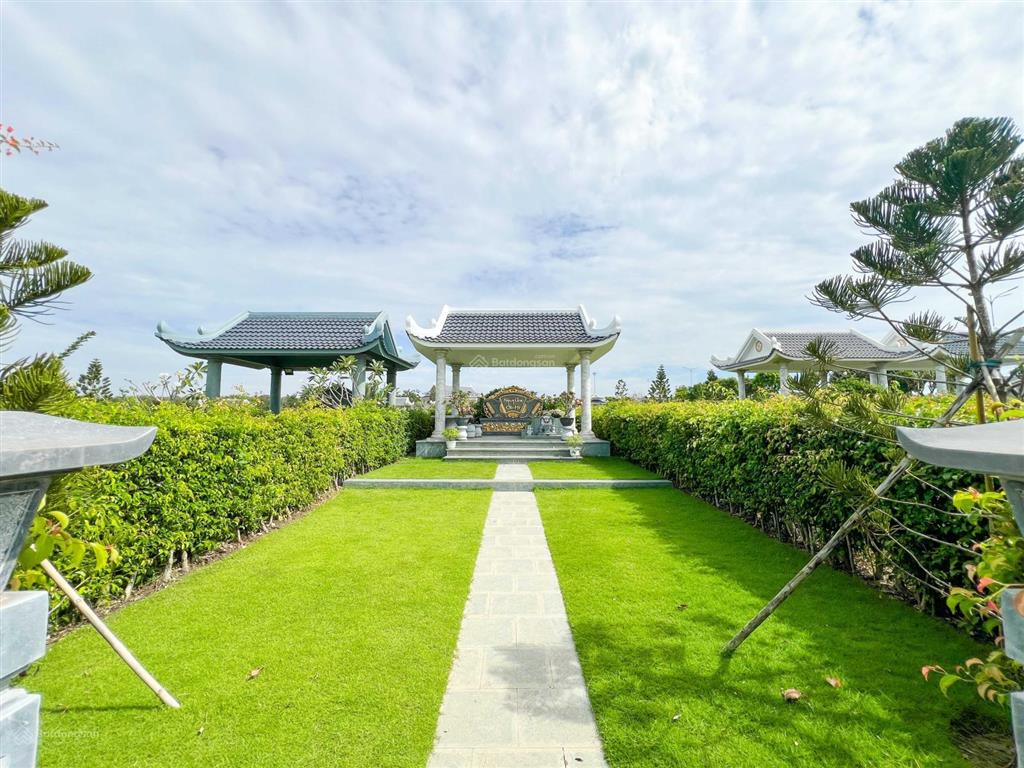 Đi nước ngoài cần sang nhượng lô mộ gia tộc 112.42m2. sổ riêng