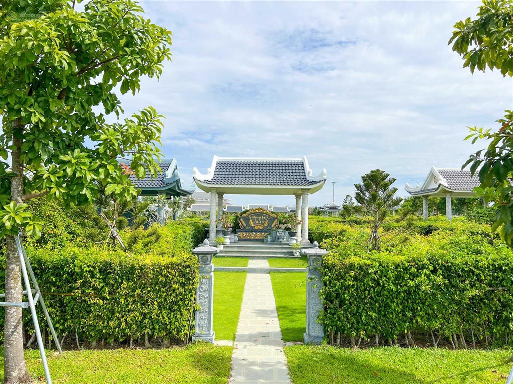 Đi nước ngoài cần sang nhượng lô mộ gia tộc 112.42m2. sổ riêng